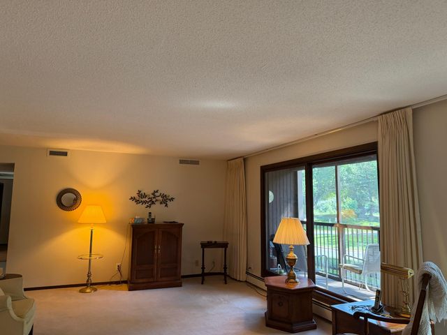 8549 Irwin Road 138, Bloomington, MN 55437