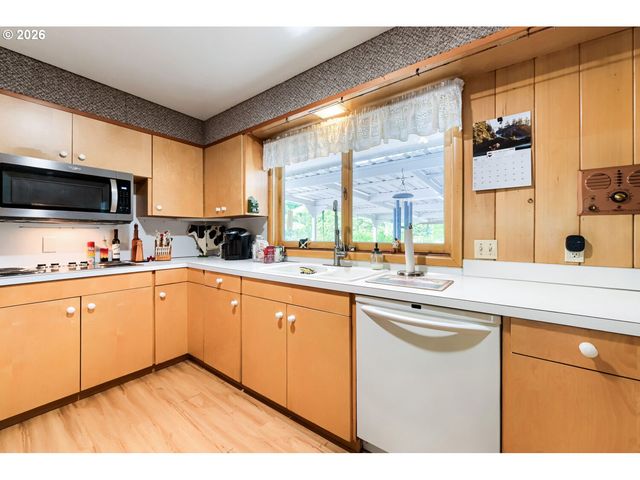 24203 Ne OREGON St, Wood Village, OR 97060
