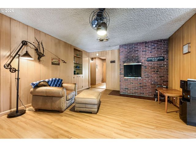 24203 Ne OREGON St, Wood Village, OR 97060