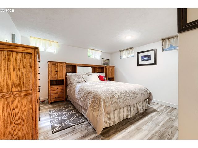 24203 Ne OREGON St, Wood Village, OR 97060