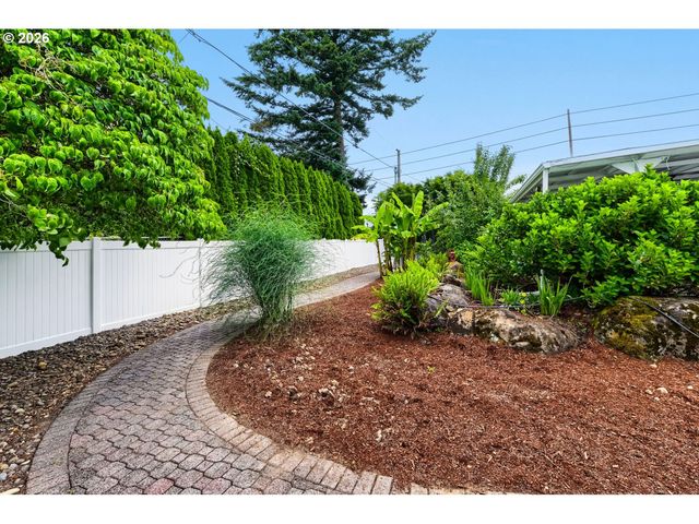24203 Ne OREGON St, Wood Village, OR 97060