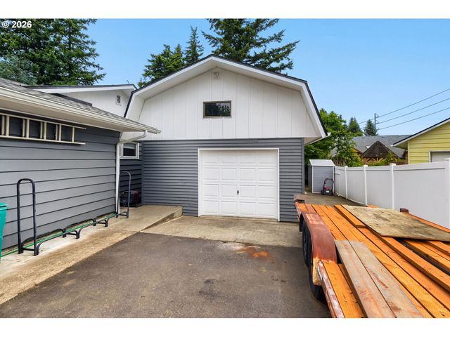 24203 Ne OREGON St, Wood Village, OR 97060