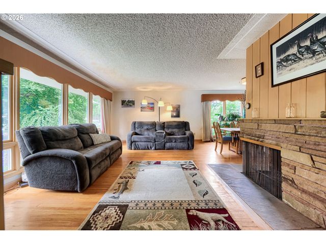 24203 Ne OREGON St, Wood Village, OR 97060
