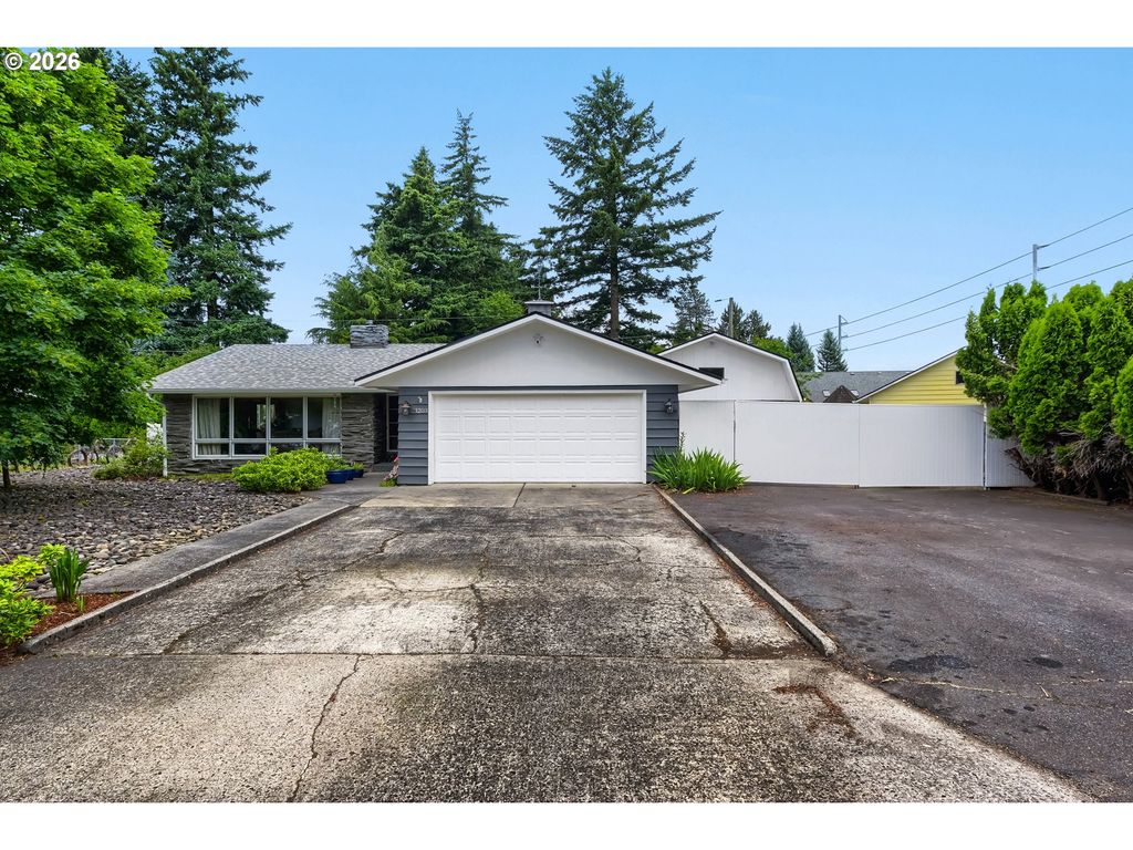 24203 Ne OREGON St, Wood Village, OR 97060