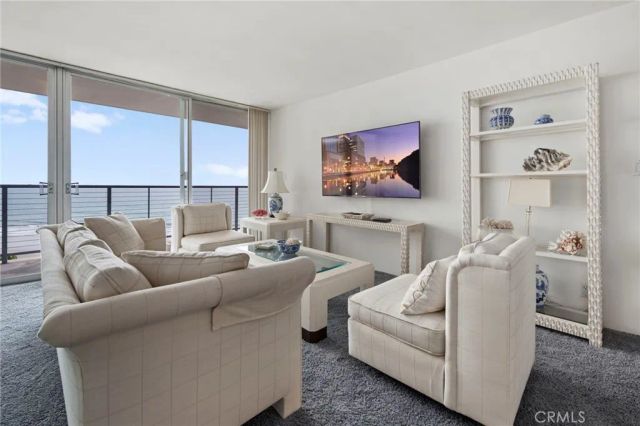 1720 Avenida Del Mundo 805, Coronado, CA 92118