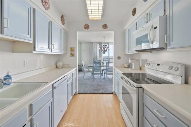 1720 Avenida Del Mundo 805, Coronado, CA 92118