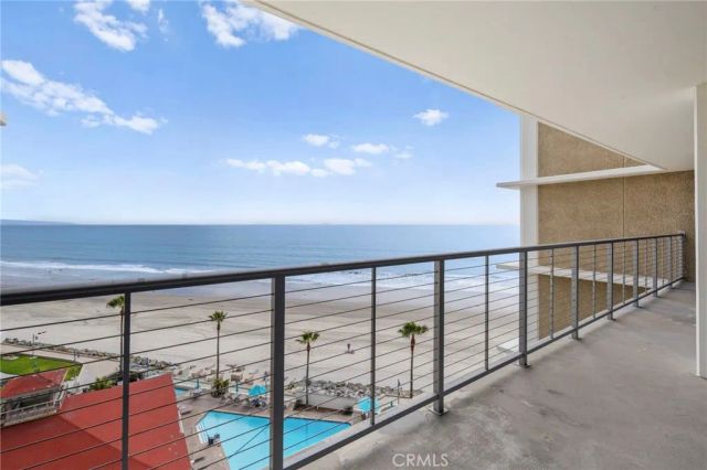 1720 Avenida Del Mundo 805, Coronado, CA 92118