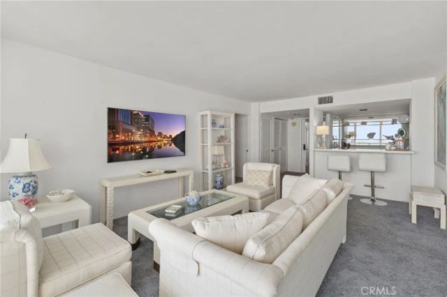 1720 Avenida Del Mundo 805, Coronado, CA 92118