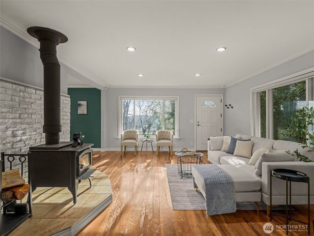 3928 S Pilgrim St, Seattle, WA 98118