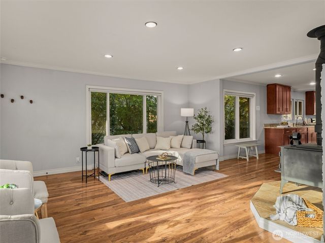 3928 S Pilgrim St, Seattle, WA 98118