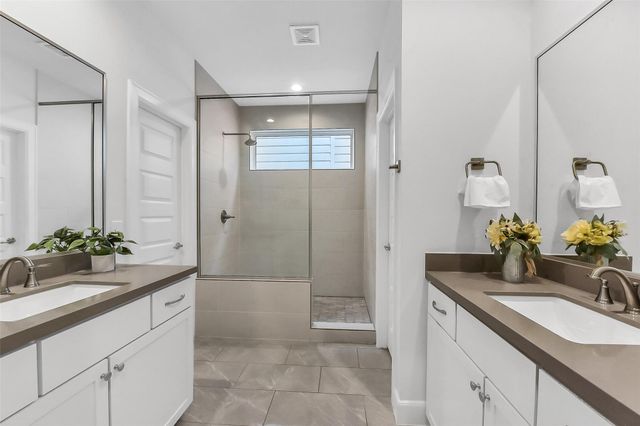 2804 Grand Fountains Drive D, Houston, TX 77054
