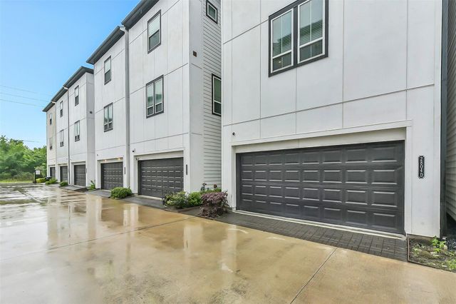 2804 Grand Fountains Drive D, Houston, TX 77054