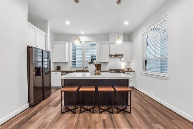 2804 Grand Fountains Drive D, Houston, TX 77054