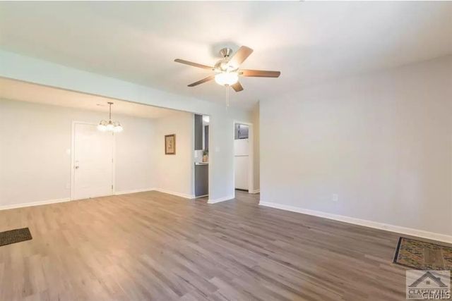 122 Longstreet Circle, Oxford, GA 30054