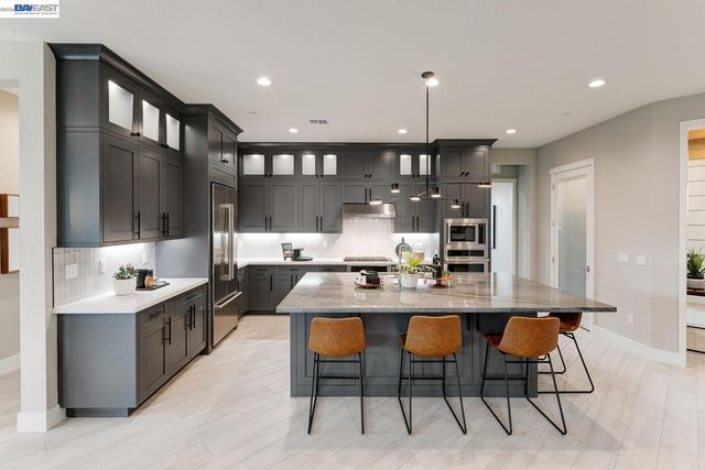 889 Conrad Street, Manteca, CA 95336