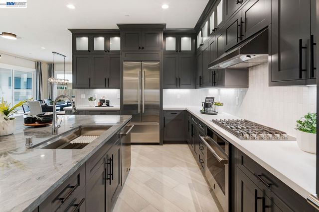 889 Conrad Street, Manteca, CA 95336