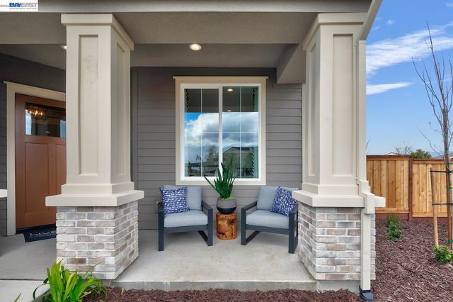 889 Conrad Street, Manteca, CA 95336