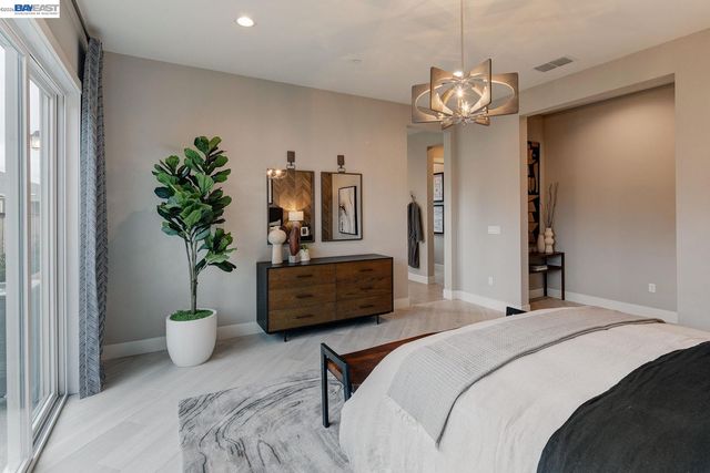 889 Conrad Street, Manteca, CA 95336