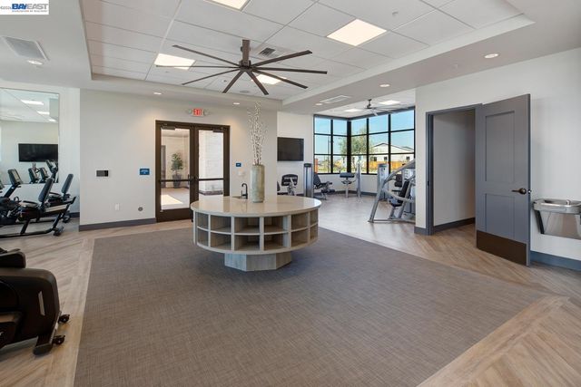 889 Conrad Street, Manteca, CA 95336