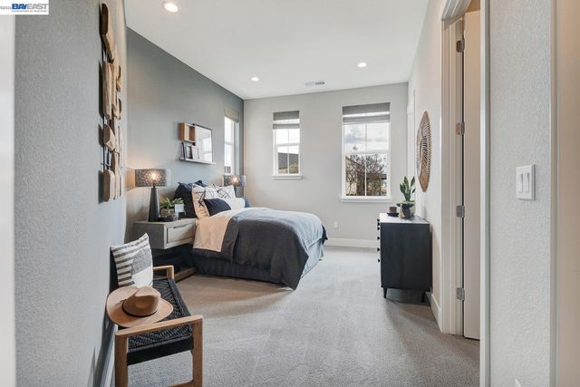 889 Conrad Street, Manteca, CA 95336