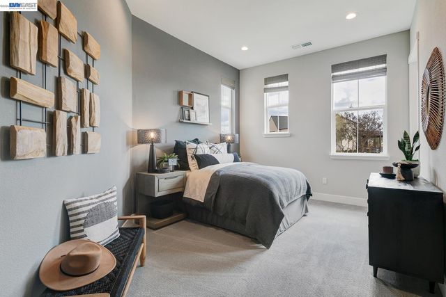 889 Conrad Street, Manteca, CA 95336