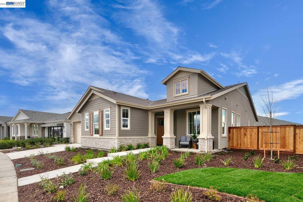 889 Conrad Street, Manteca, CA 95336