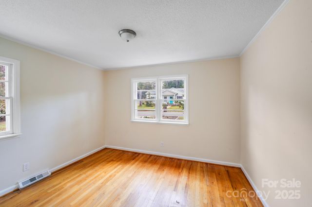 830 Cabaniss Drive, Shelby, NC 28150