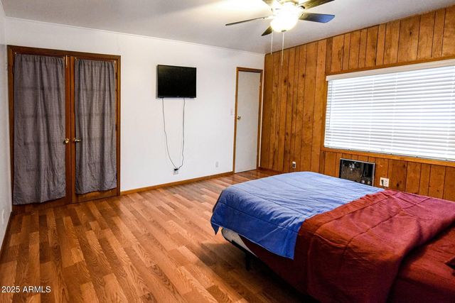 5674 S MIAMI GARDENS Drive, Miami, AZ 85539