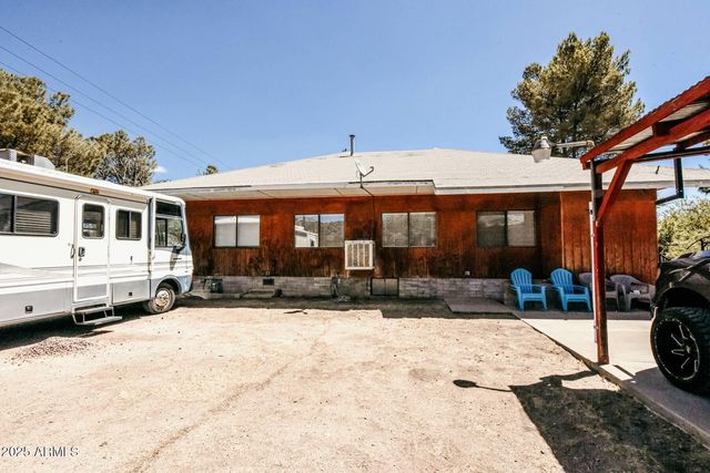 5674 S MIAMI GARDENS Drive, Miami, AZ 85539