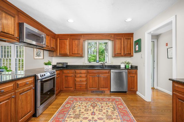 43 Village Drive, East Sandwich, MA 02537