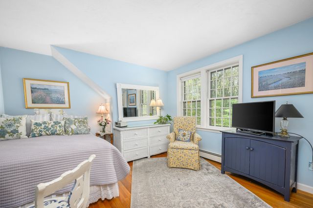 43 Village Drive, East Sandwich, MA 02537