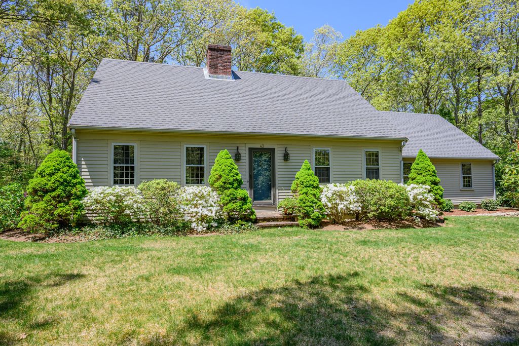 43 Village Drive, East Sandwich, MA 02537