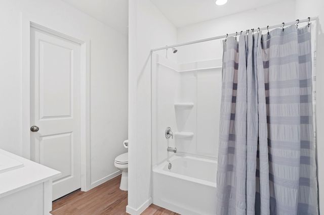 1106 Rustic Willow Drive, Beasley, TX 77417