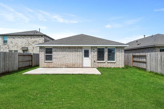 1106 Rustic Willow Drive, Beasley, TX 77417