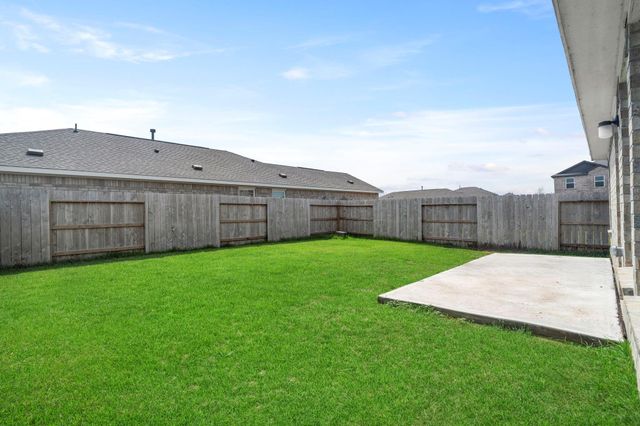1106 Rustic Willow Drive, Beasley, TX 77417