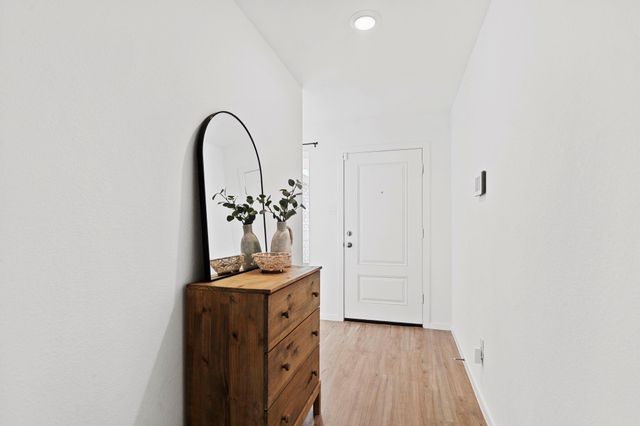 1106 Rustic Willow Drive, Beasley, TX 77417