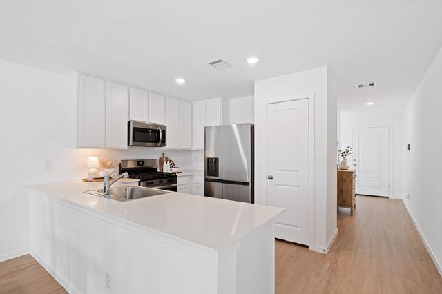 1106 Rustic Willow Drive, Beasley, TX 77417