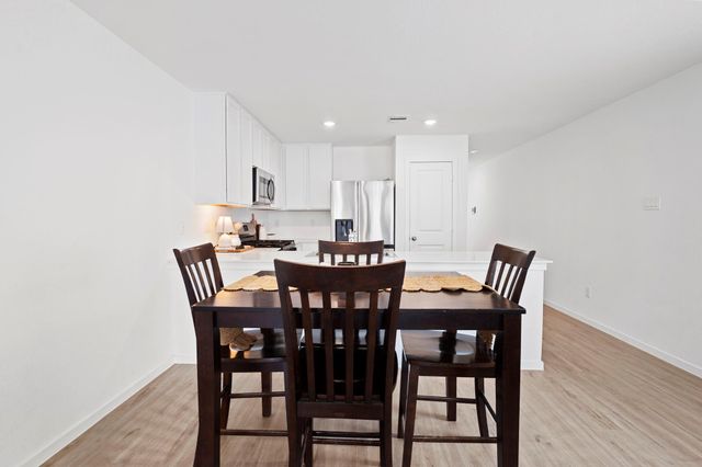 1106 Rustic Willow Drive, Beasley, TX 77417