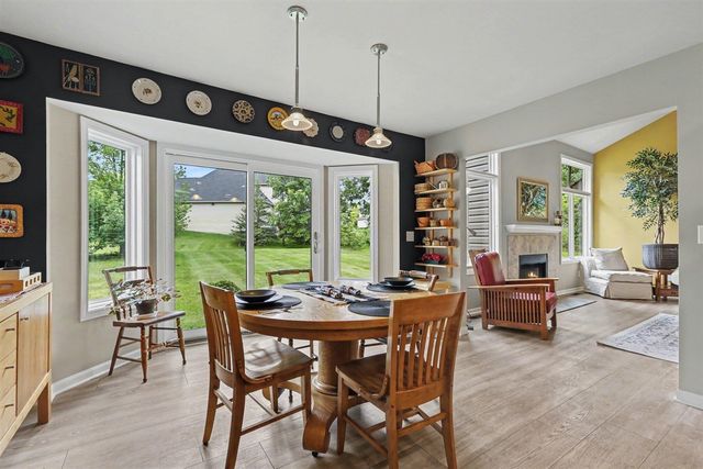 1696 W Ellsworth Road, Ann Arbor, MI 48108