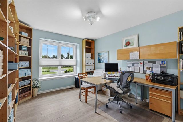 1696 W Ellsworth Road, Ann Arbor, MI 48108