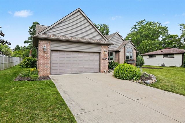 1696 W Ellsworth Road, Ann Arbor, MI 48108