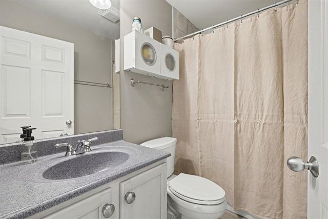 1696 W Ellsworth Road, Ann Arbor, MI 48108