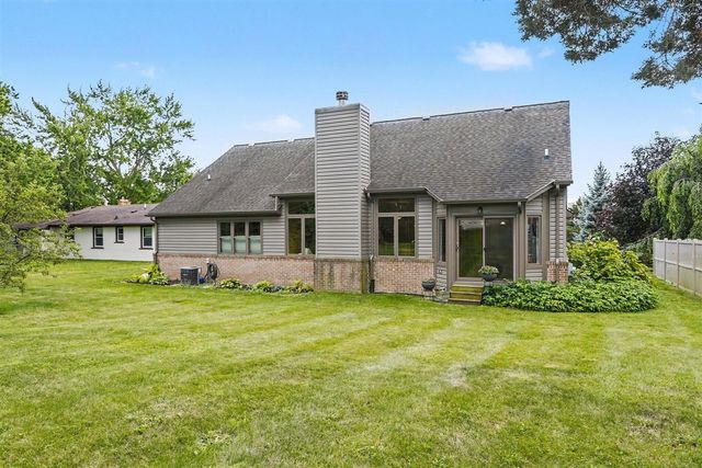 1696 W Ellsworth Road, Ann Arbor, MI 48108