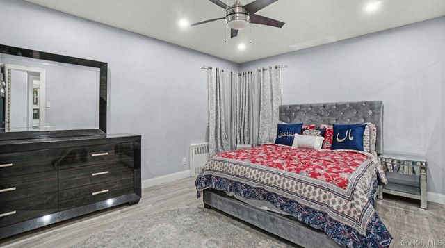 8268 Little Neck Parkway, Floral Park, NY 11004