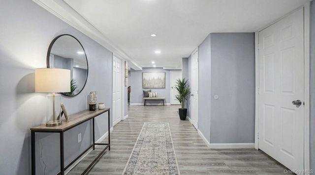 8268 Little Neck Parkway, Floral Park, NY 11004