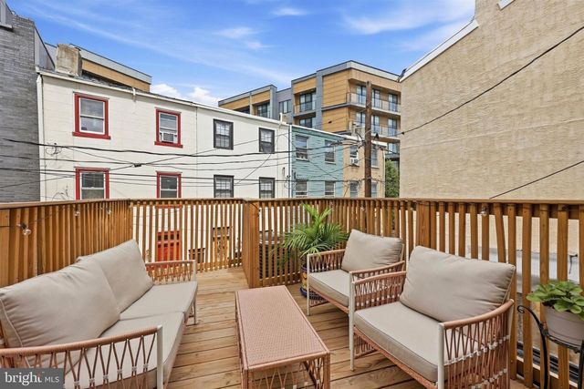 219 W GIRARD AVE, Philadelphia, PA 19123