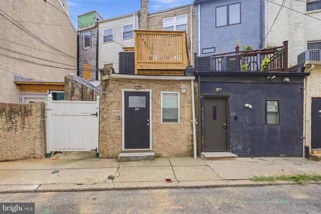 219 W GIRARD AVE, Philadelphia, PA 19123
