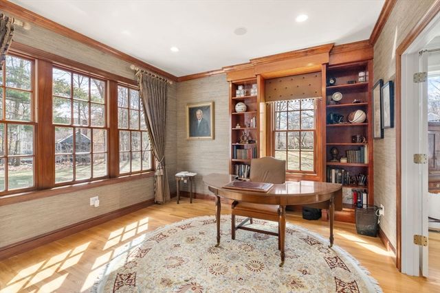 1080 North Street, Walpole, MA 02081