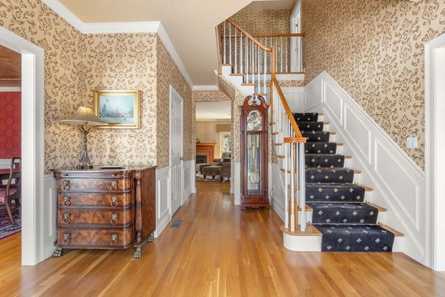 1080 North Street, Walpole, MA 02081