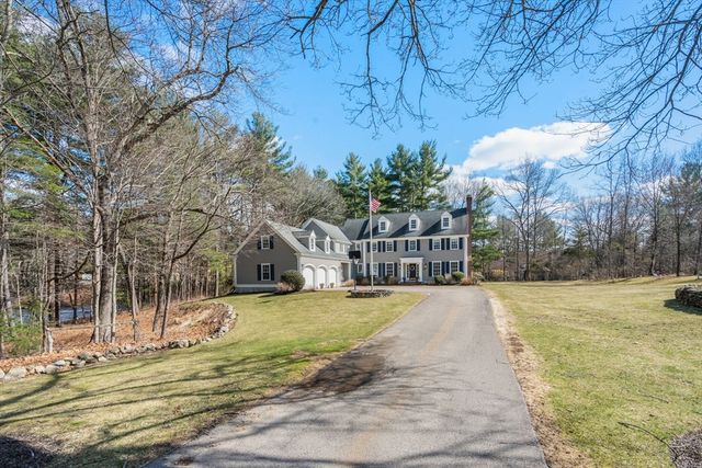 1080 North Street, Walpole, MA 02081